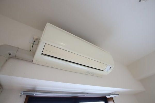 建物設備(エアコン)
