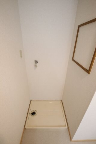 物件内観写真17　(室内洗濯機置場)