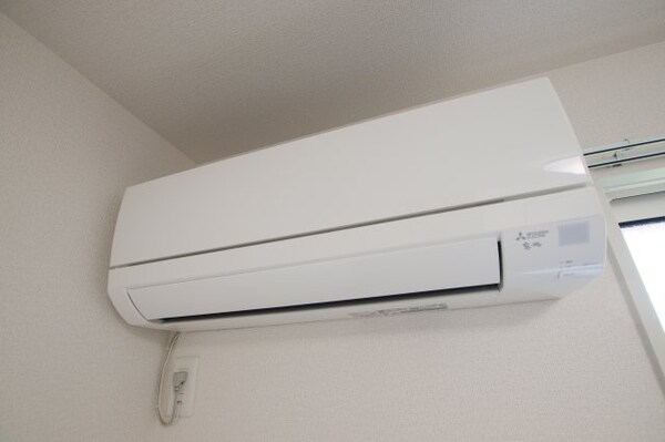 建物設備(エアコン)