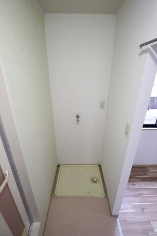 物件内観写真15　(室内洗濯機置場)
