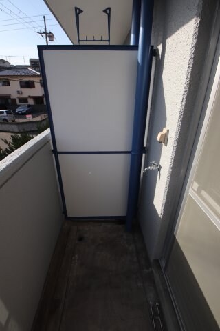 物件内観写真28　(室外洗濯機置場)
