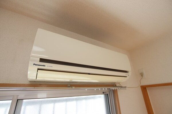 建物設備(エアコン)