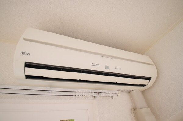 建物設備(エアコン)