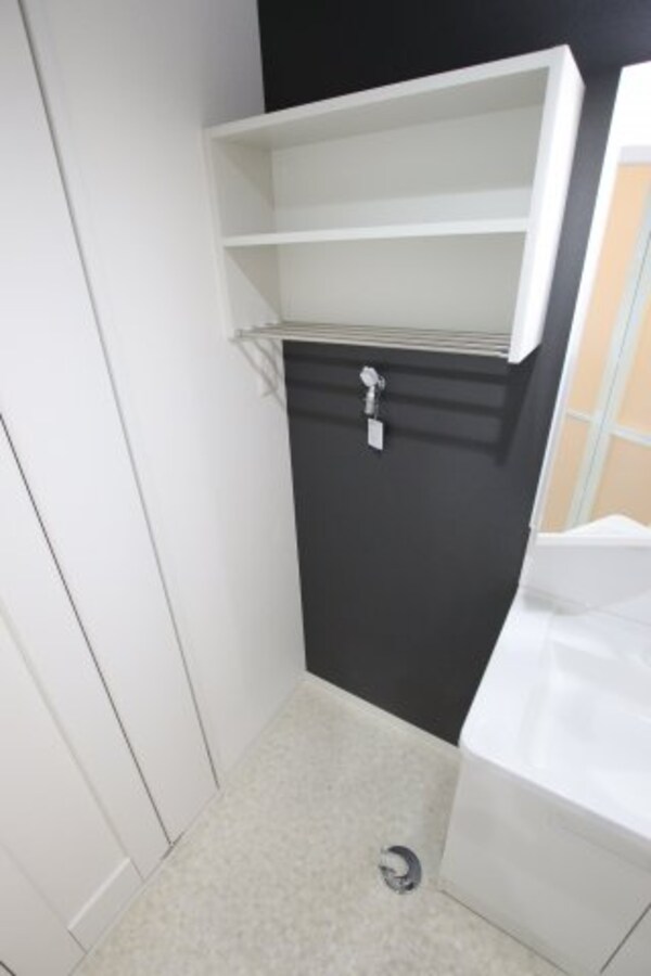 建物設備(室内洗濯機置場)