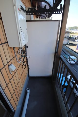 物件内観写真27　(洗濯機置場)