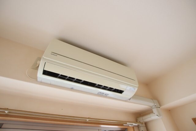 物件内観写真11　(エアコン)
