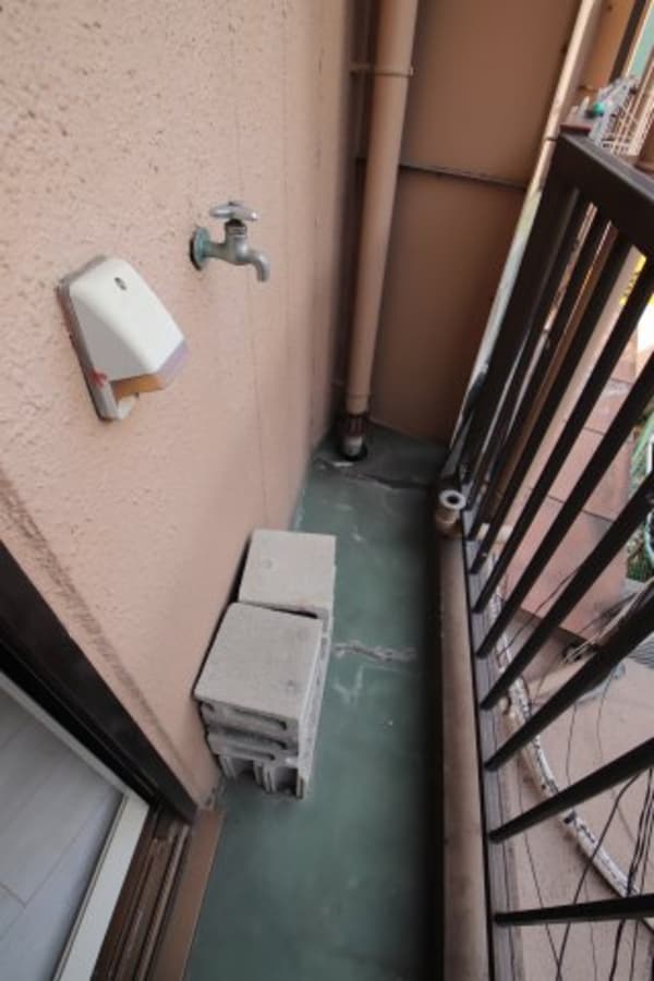 建物設備(室外洗濯機置場)