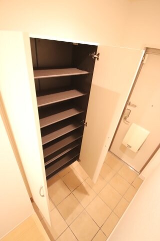 物件内観写真7　(シューズボックス)