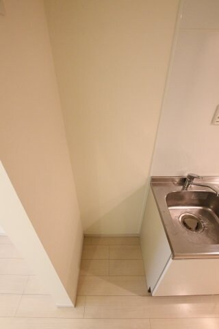 物件内観写真12　(冷蔵庫スペース)