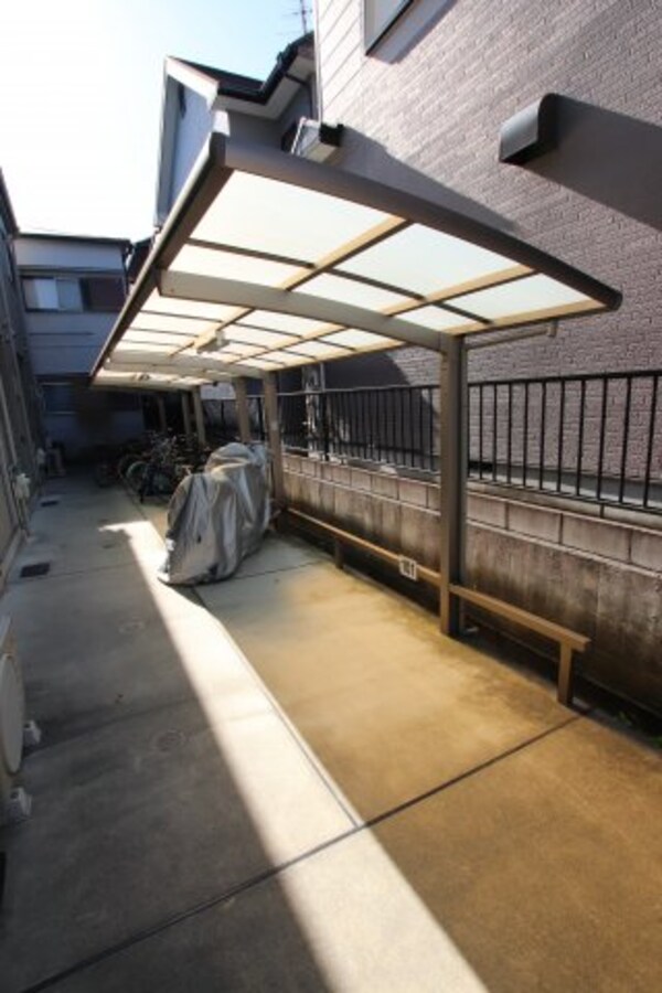 建物設備(駐輪場)