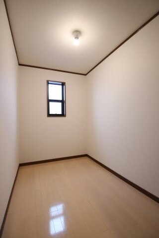 物件内観写真26　(納戸)