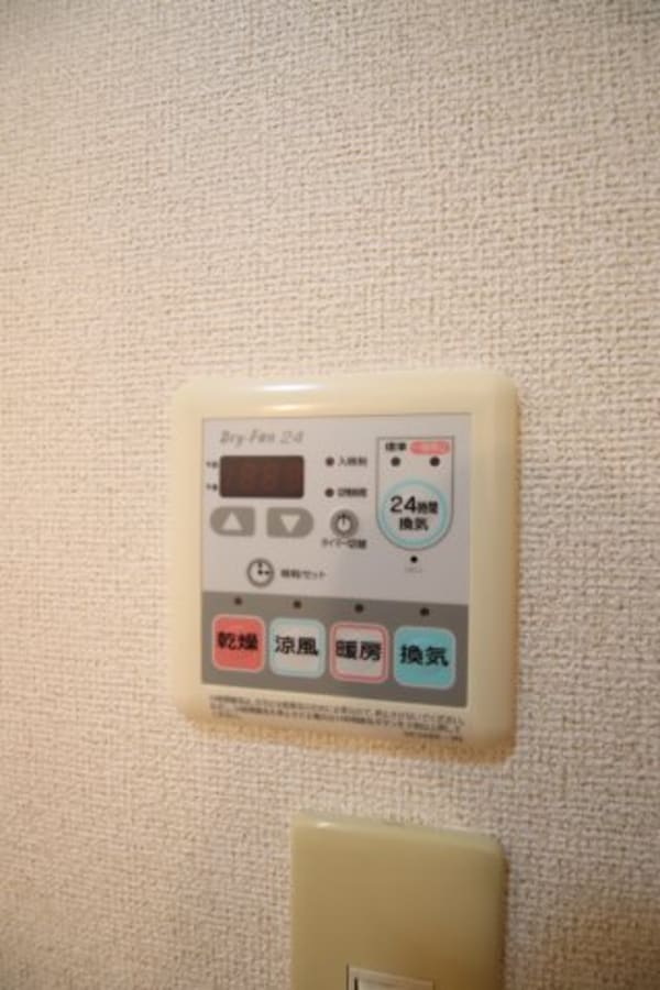 建物設備(浴室乾燥機)