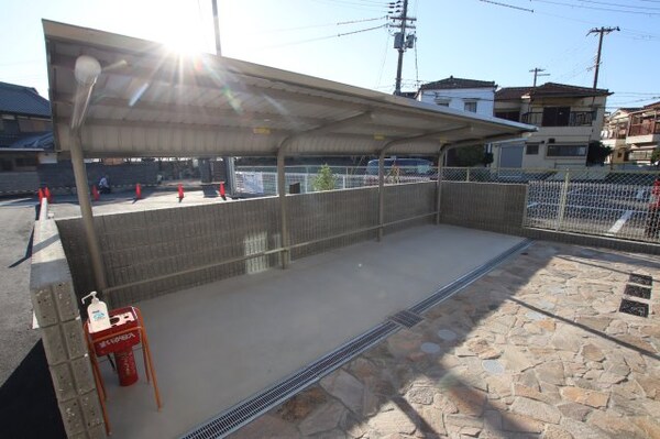 建物設備(駐輪場)