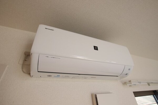 建物設備(エアコン)