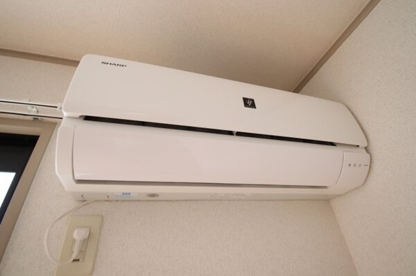 建物設備(エアコン)