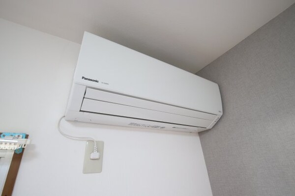 建物設備(エアコン)