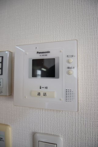 物件内観写真14　(ＴＶインターホン)