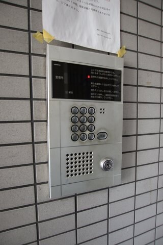 物件内観写真4　(オートロック)