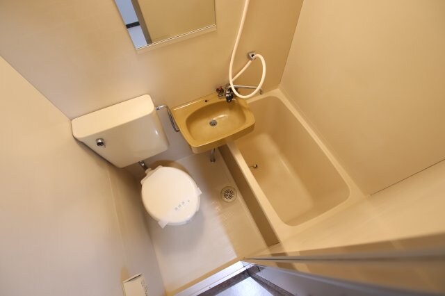 物件内観写真14　(ユニットバス)