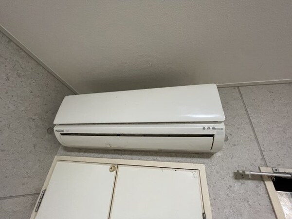 建物設備(エアコン)