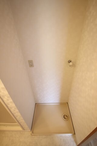 物件内観写真18　(室内洗濯パン)