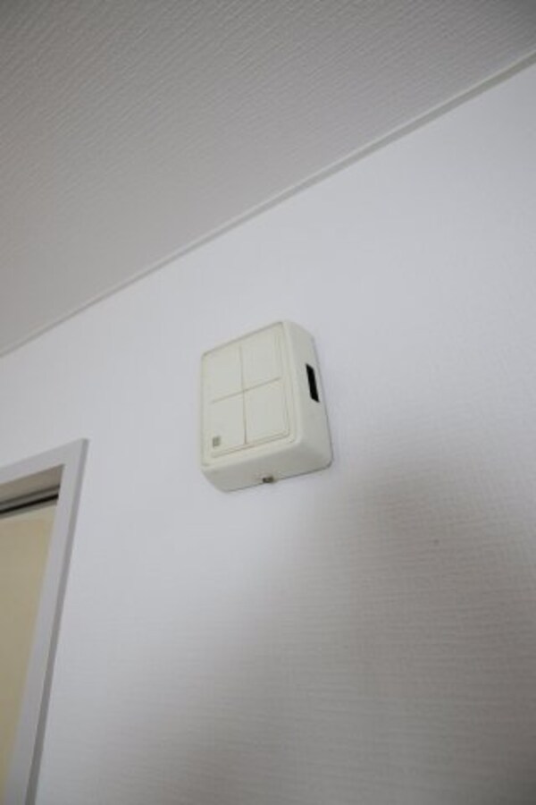 セキュリティ(ドアチャイム)