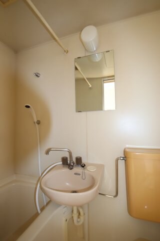 物件内観写真11　(洗面)