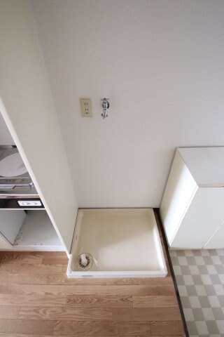 物件内観写真13　(室内洗濯機置き場)