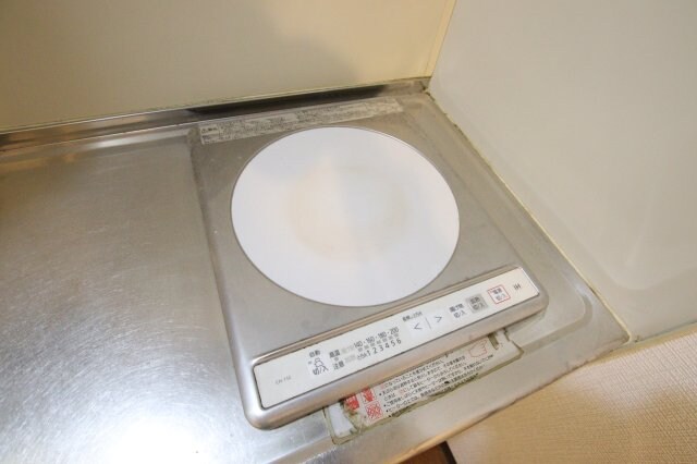 物件内観写真12　(一口コンロ)