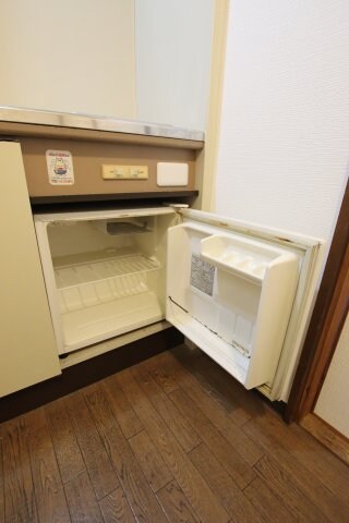物件内観写真14　(ミニ冷蔵庫)