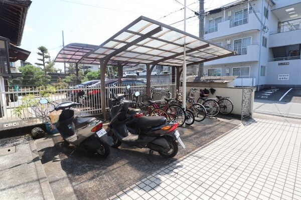建物設備(駐輪場)