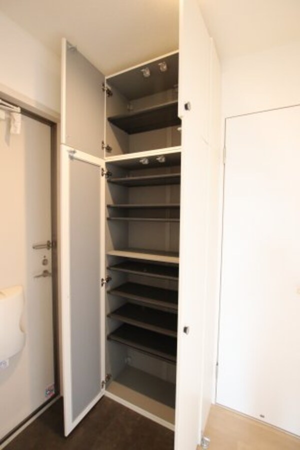 収納(シューズボックス)