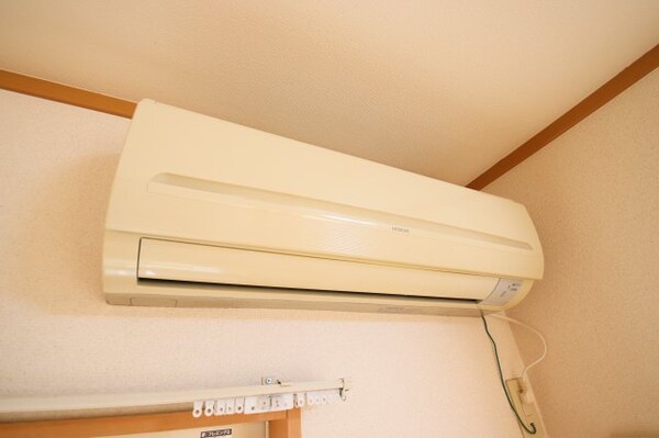 建物設備(エアコン)