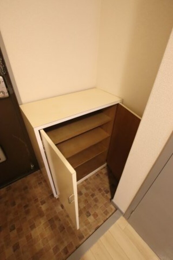 収納(下駄箱)