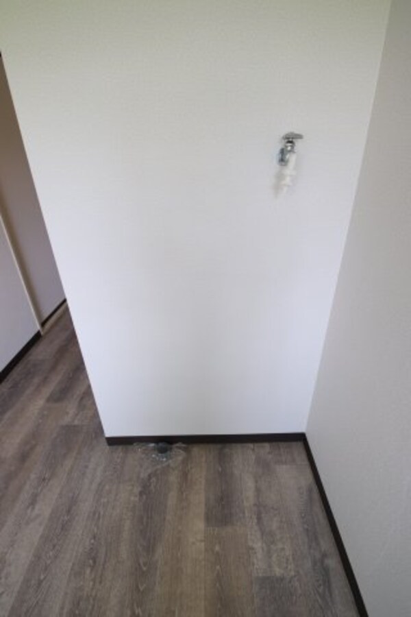 建物設備(室内洗濯機置場)