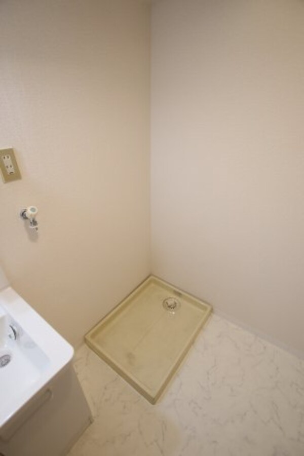 建物設備(室内洗濯機置き場)