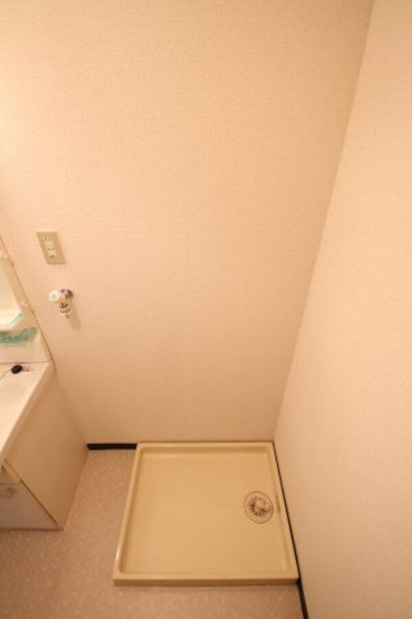 建物設備(室内洗濯機置き場)