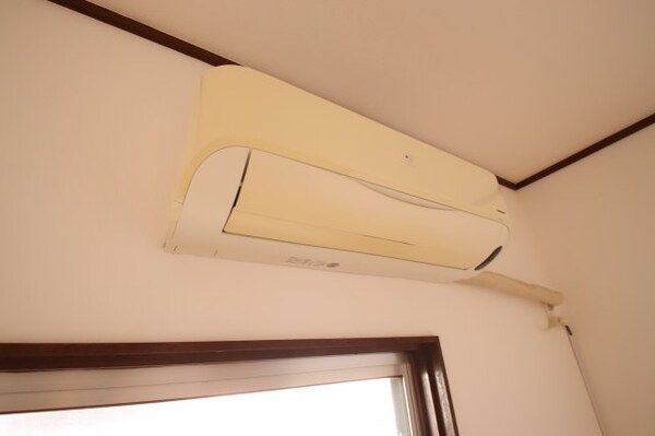建物設備(洋室にもエアコンがついてます！)
