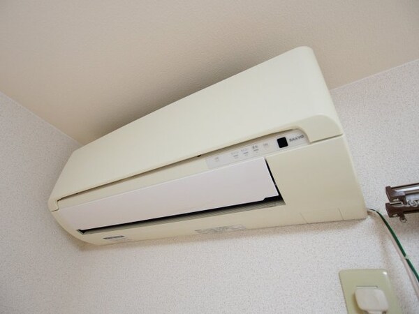 建物設備(エアコン)