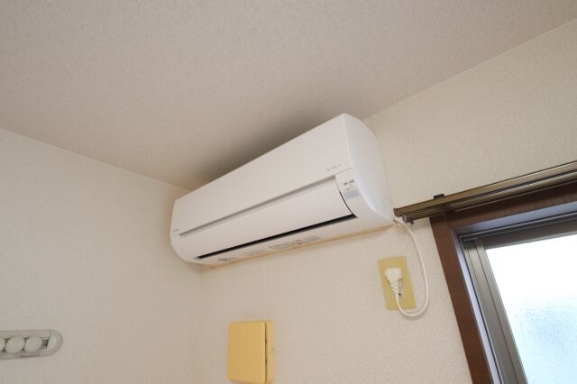 建物設備(エアコン)