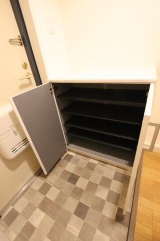 物件内観写真7　(シューズボックス)