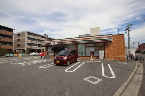 物件内観写真16　(セブンイレブン 堺金岡町店 493m)