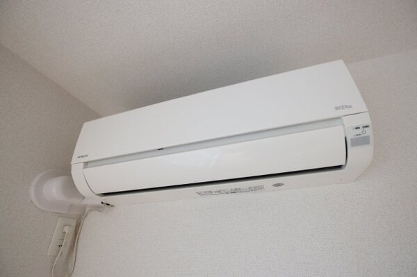 建物設備(エアコン)