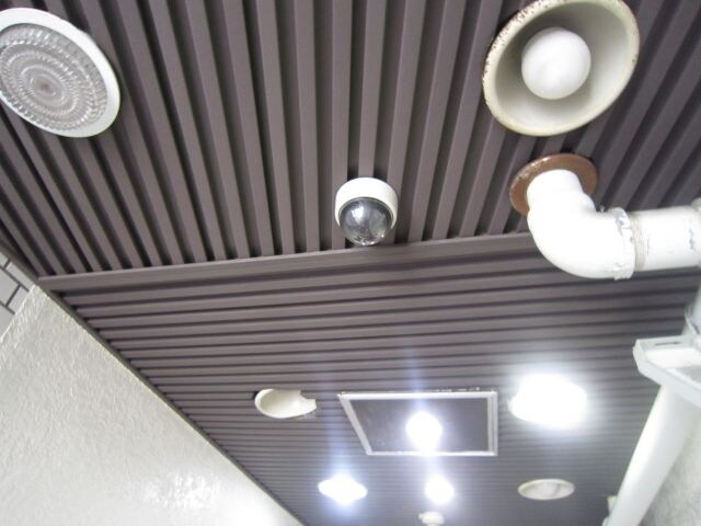 物件内観写真6　(防犯カメラ)