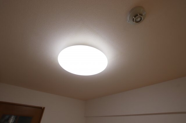 物件内観写真26　(照明器具)