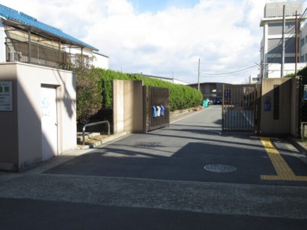 周辺環境(堺市立 美原西中学校 517m)