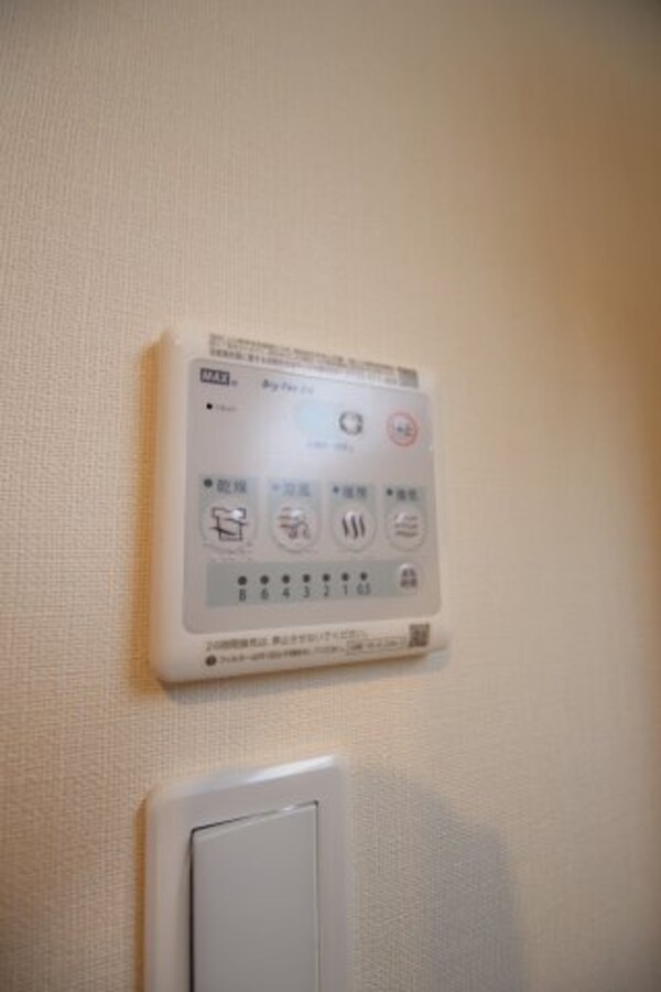 建物設備(浴室乾燥機)
