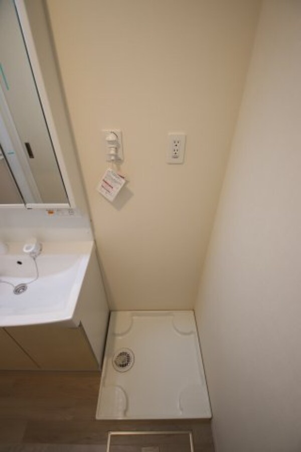 建物設備(室内洗濯機置場)