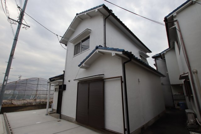 堺市東区日置荘西町7丁2-10貸家