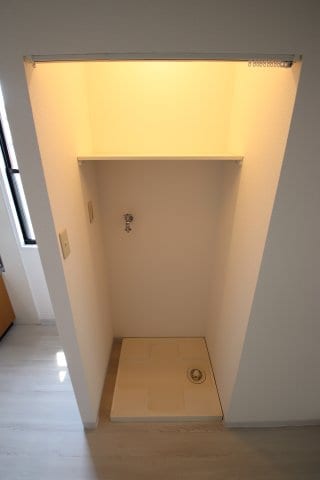 物件内観写真15　(室内洗濯機置場)